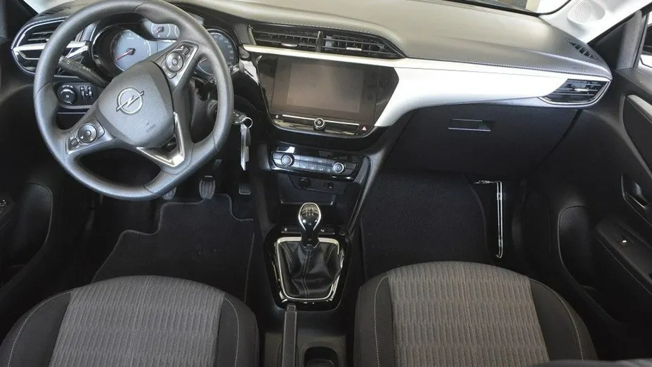 OPEL Corsa -