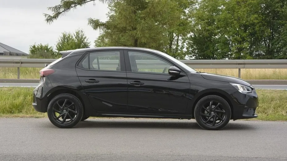 OPEL Corsa -