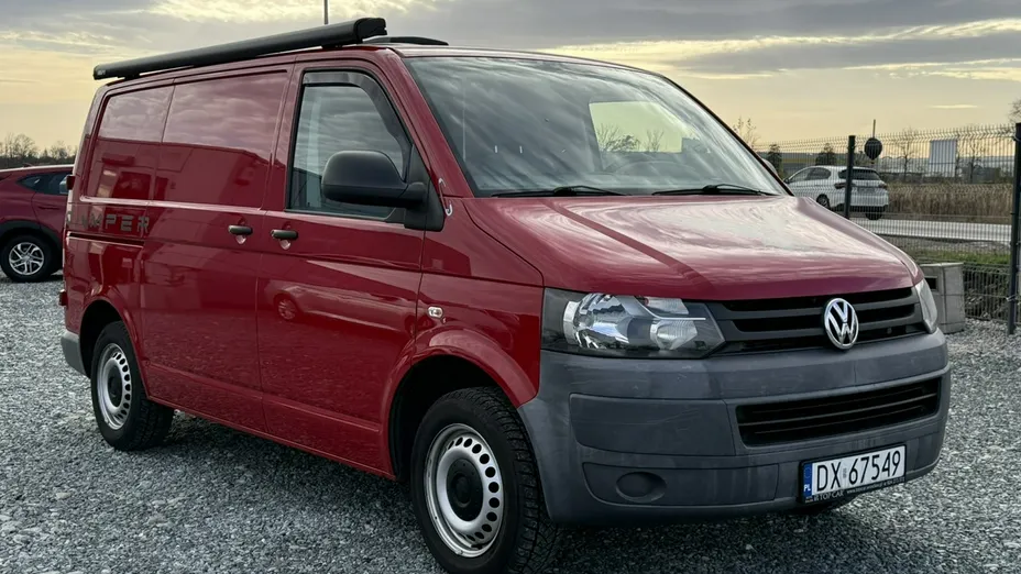 VOLKSWAGEN Transporter -