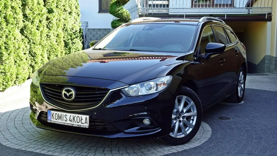 MAZDA 6 -