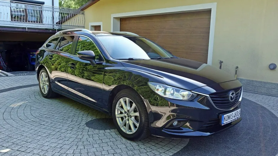 MAZDA 6 -