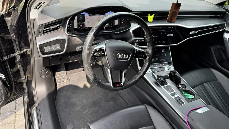 AUDI A6 Avant -