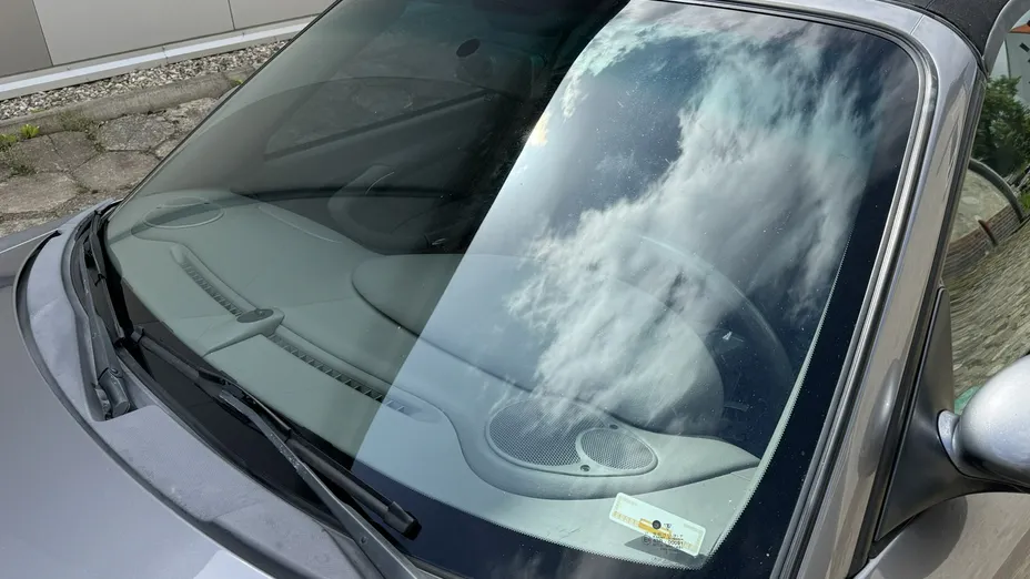 PORSCHE 911 -