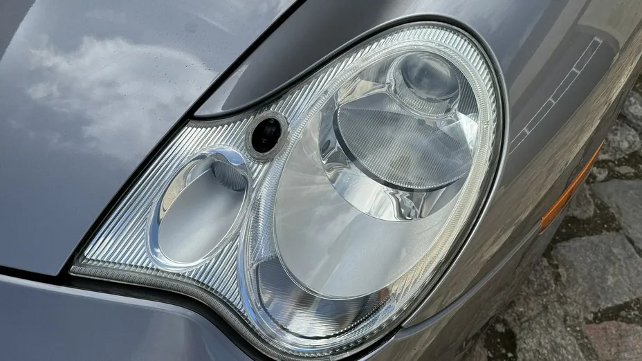 PORSCHE 911 -