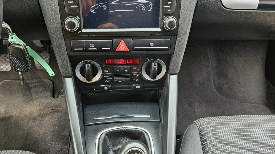 AUDI A3 -