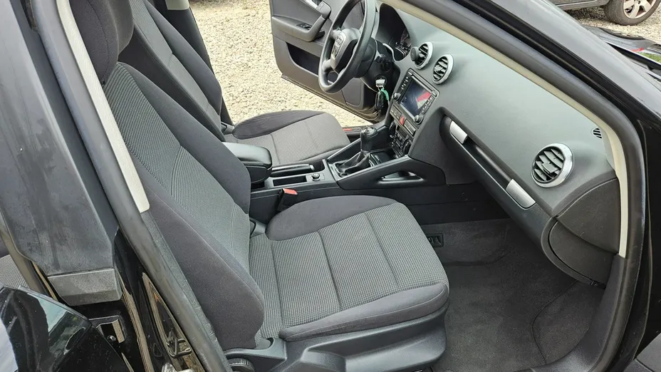 AUDI A3 -