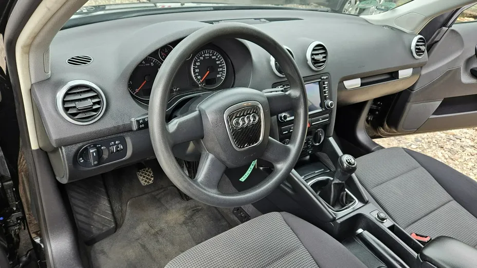 AUDI A3 -