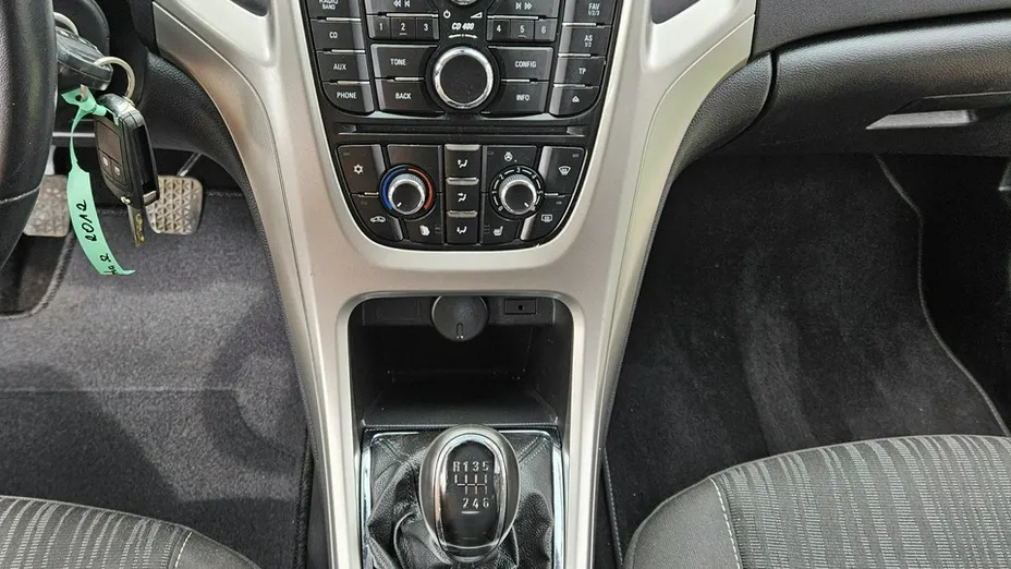 OPEL Astra -