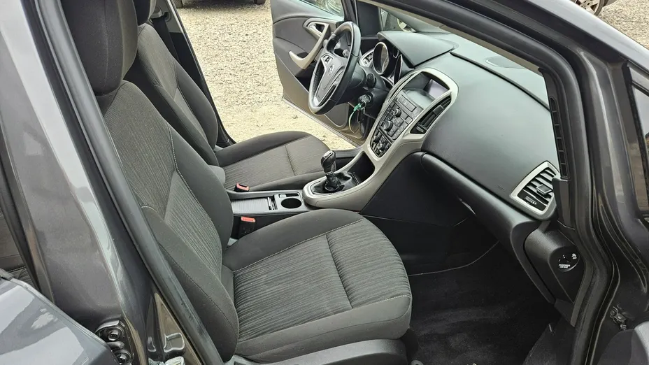 OPEL Astra -