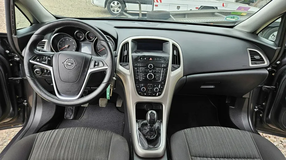 OPEL Astra -