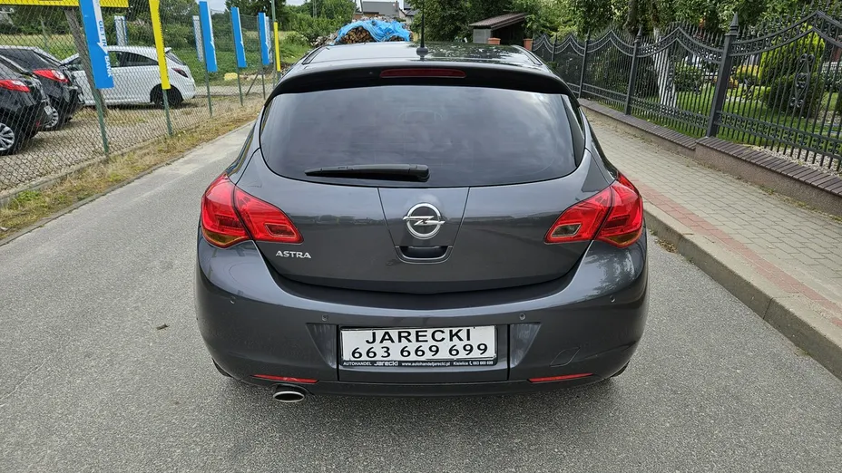 OPEL Astra -