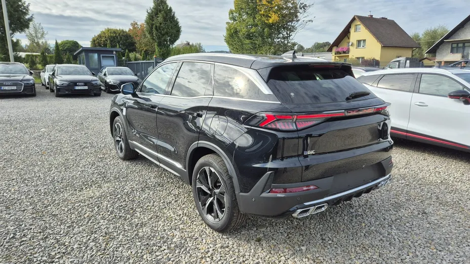 BAIC Beijing 7 -