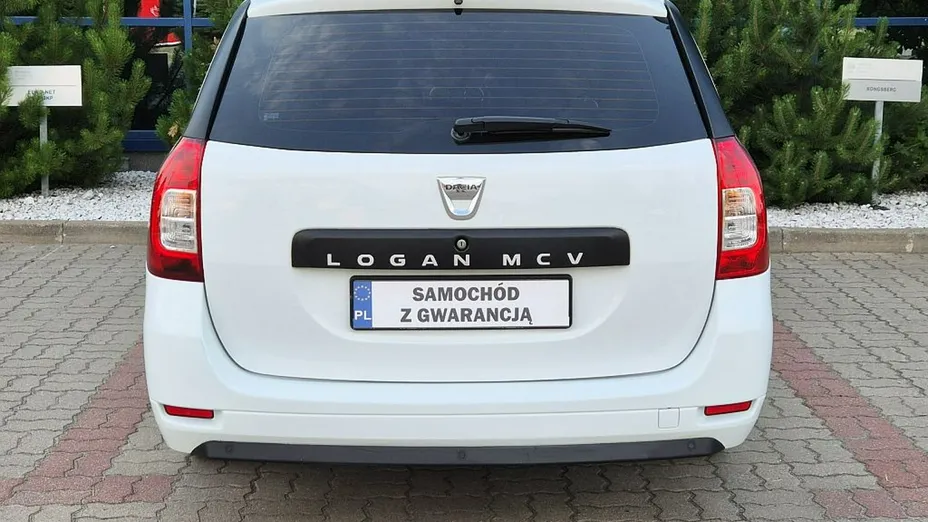 DACIA Logan -