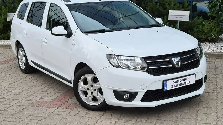 DACIA Logan -