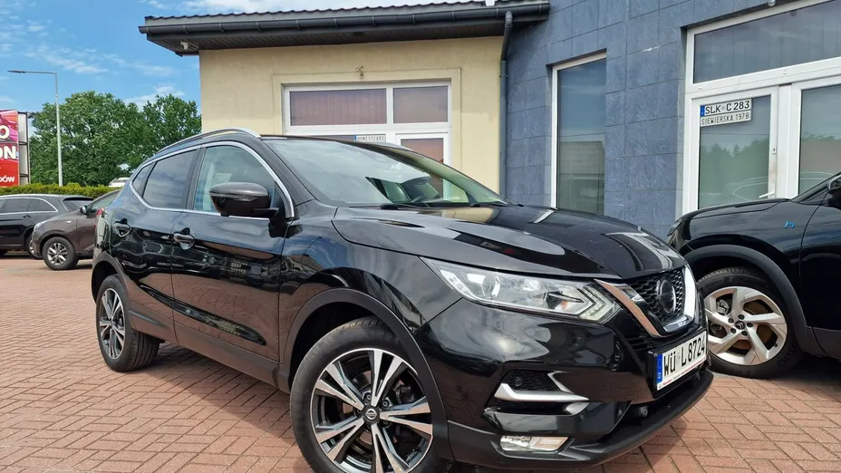 NISSAN Qashqai -