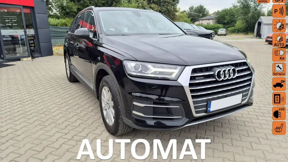 AUDI Q7 -