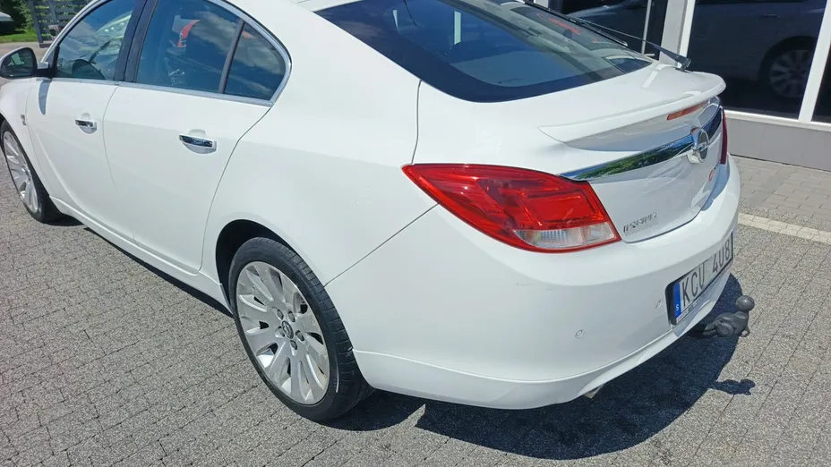 OPEL Insignia -