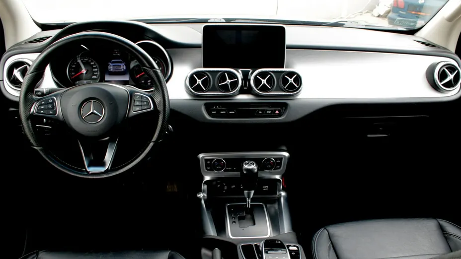 MERCEDES-BENZ Klasa X -
