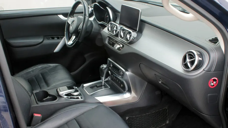 MERCEDES-BENZ Klasa X -