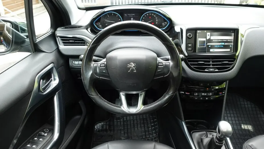 PEUGEOT 2008 -
