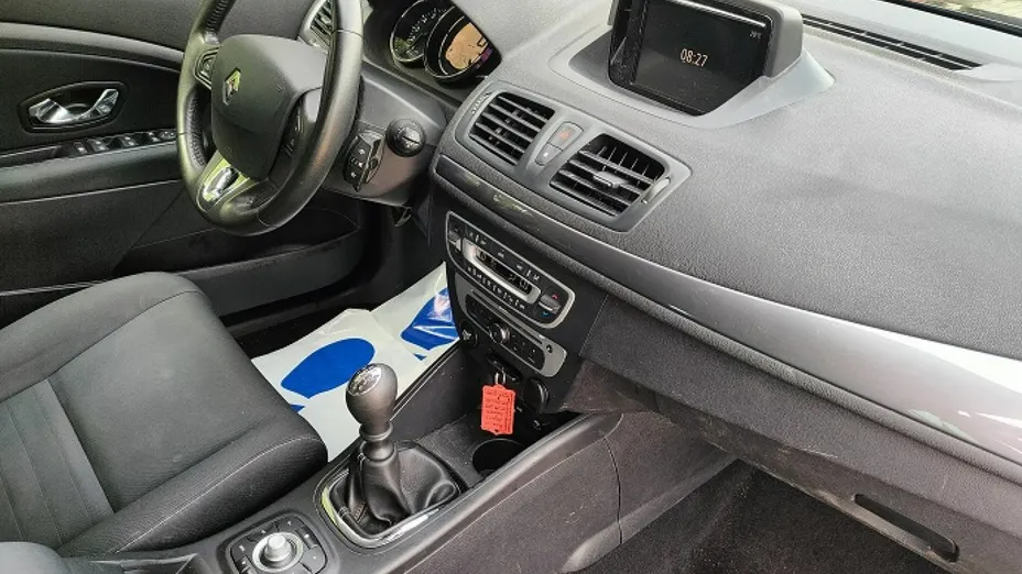 RENAULT Megane -