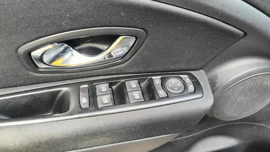 RENAULT Megane -