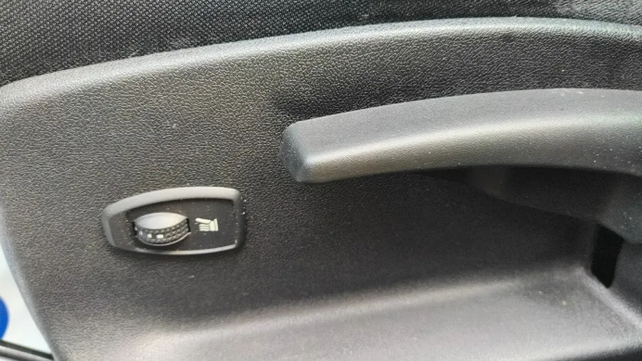 RENAULT Megane -