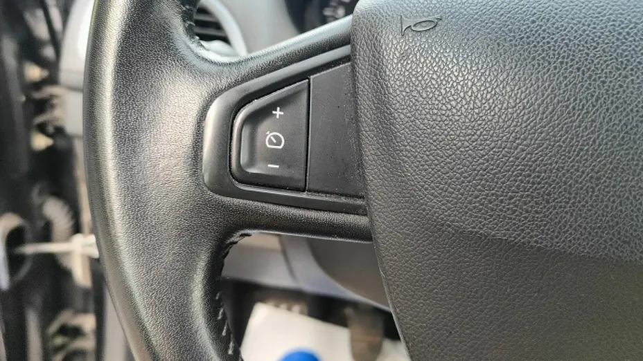 RENAULT Megane -