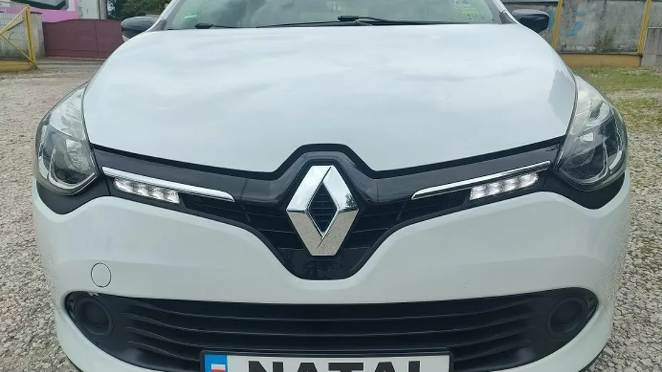 RENAULT Clio -