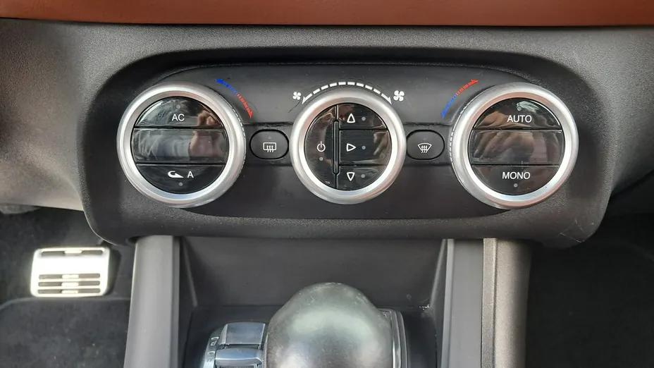 ALFA ROMEO Giulietta -