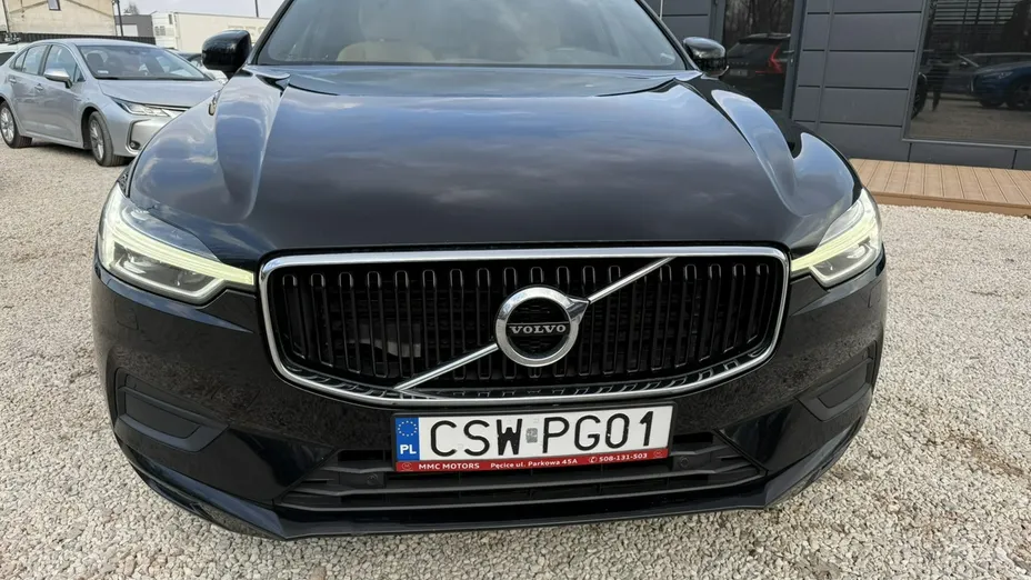 VOLVO XC60 -