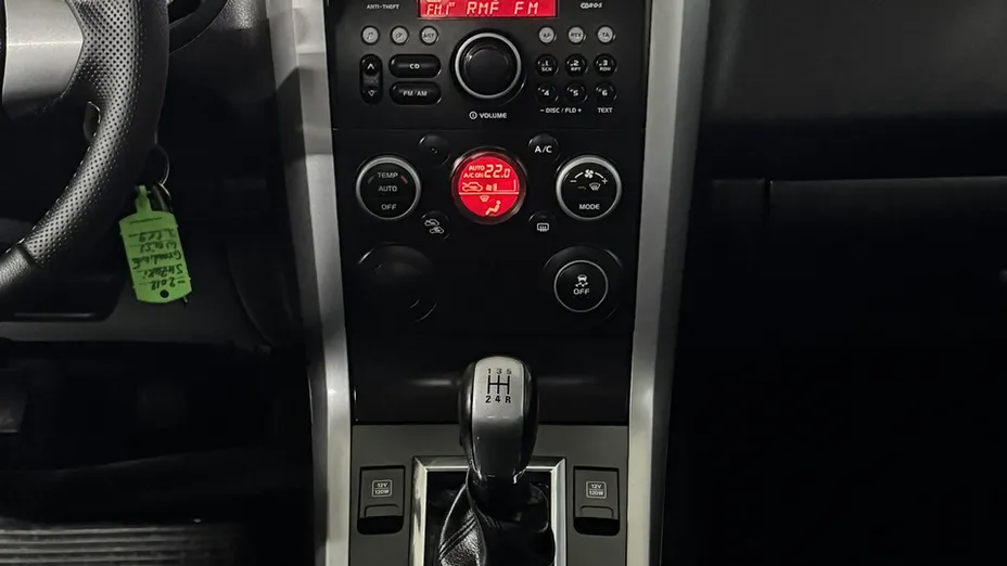 SUZUKI Grand Vitara -