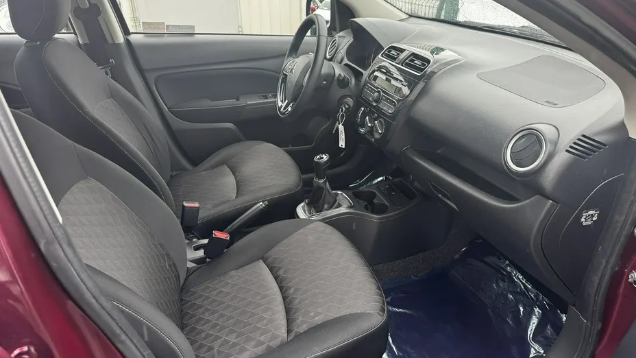 MITSUBISHI Space Star -