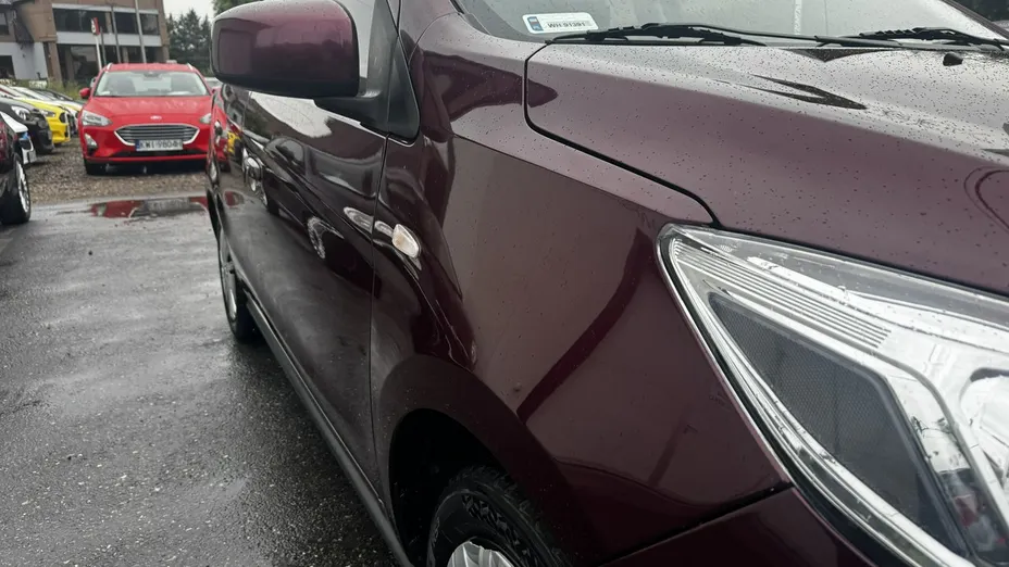 MITSUBISHI Space Star -