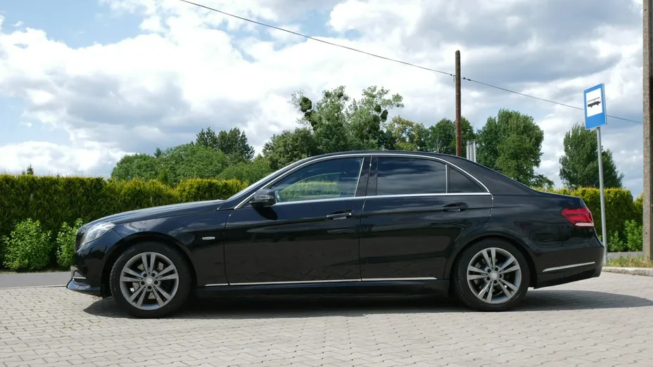 MERCEDES-BENZ E Klasa -