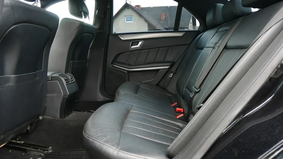 MERCEDES-BENZ E Klasa -