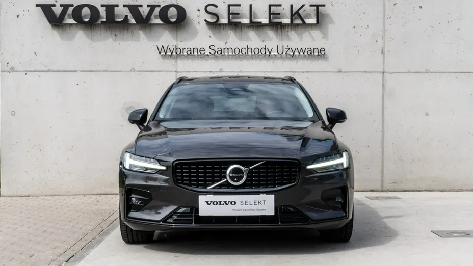 VOLVO V60 -