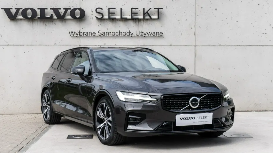 VOLVO V60 -