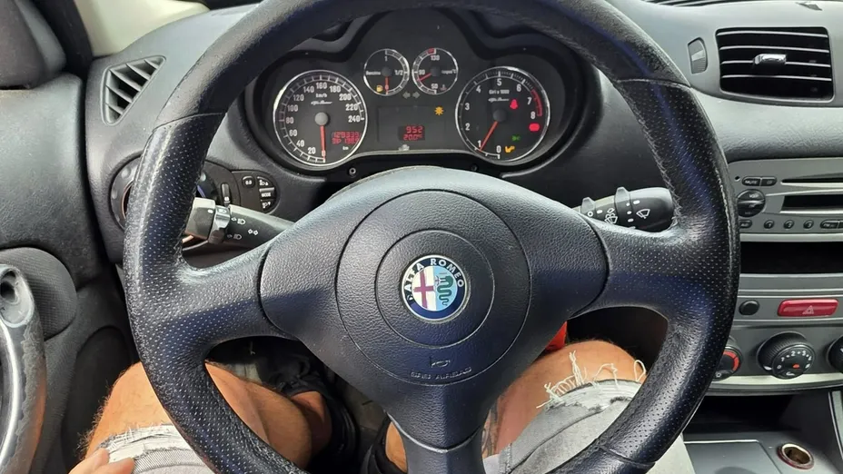 ALFA ROMEO 147 -
