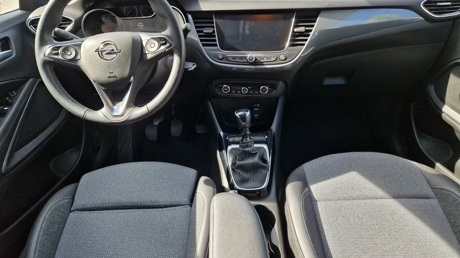 OPEL Crossland -