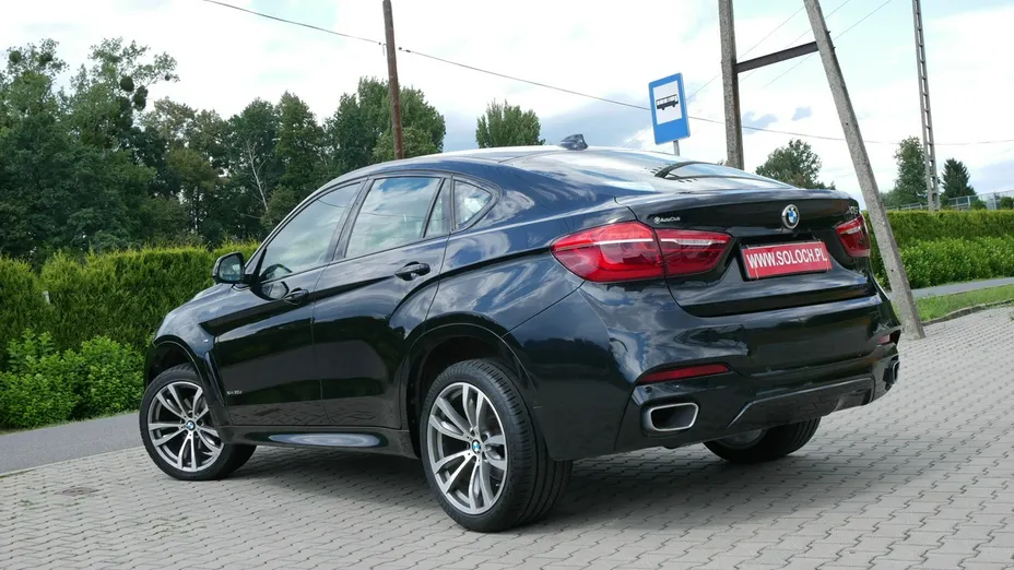 BMW X6 -