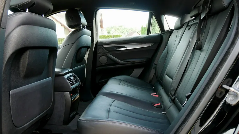 BMW X6 -