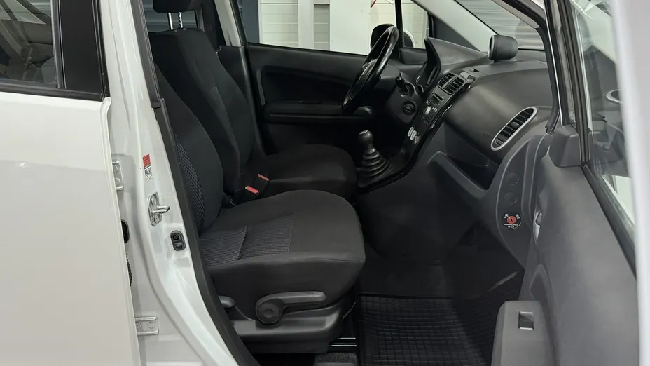 SUZUKI Splash -