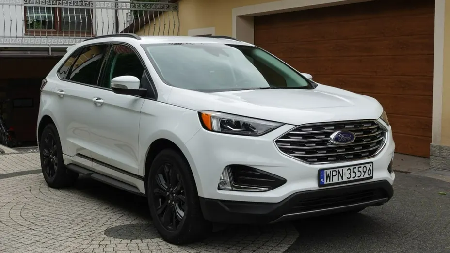 FORD Edge -