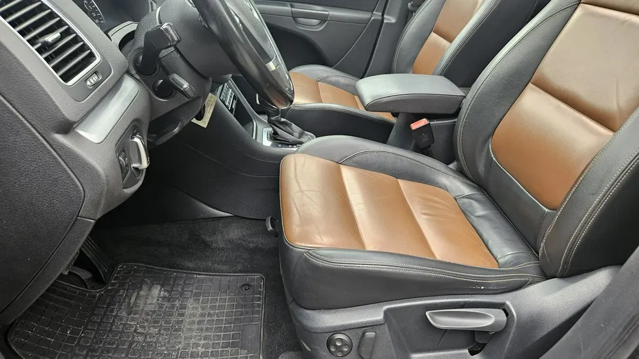 VOLKSWAGEN Sharan -