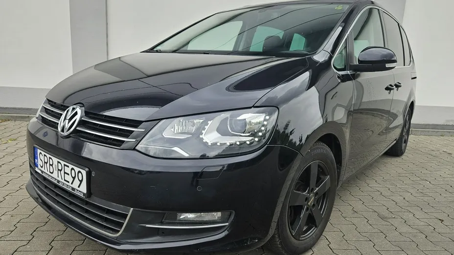 VOLKSWAGEN Sharan -