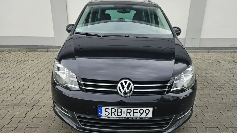 VOLKSWAGEN Sharan -