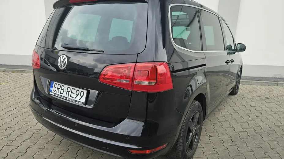 VOLKSWAGEN Sharan -