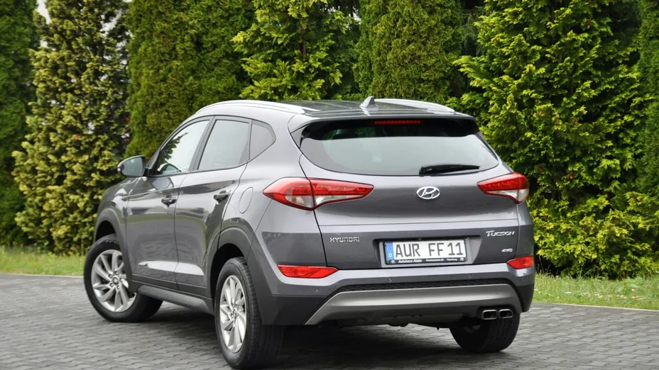 HYUNDAI Tucson -