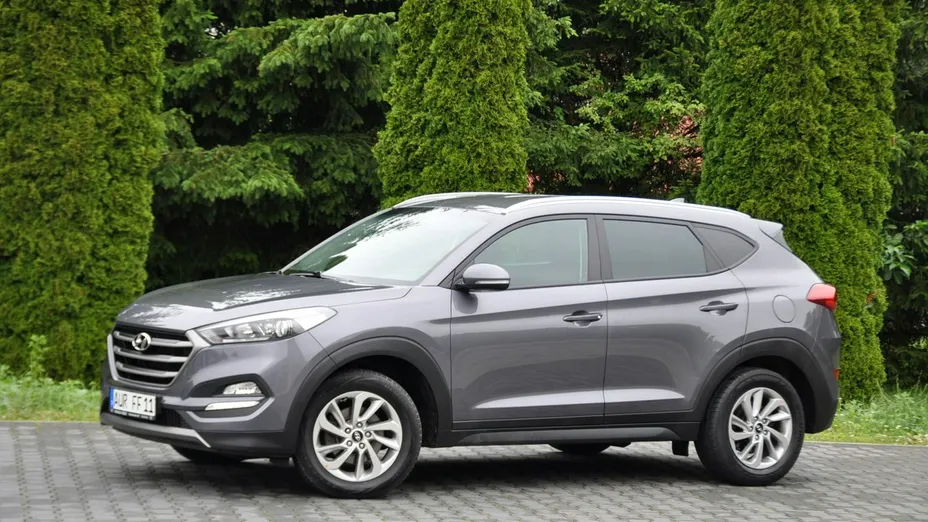 HYUNDAI Tucson -